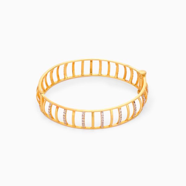 Tiesh 22kt Gold Cocktail Bangle for Moments That Matter