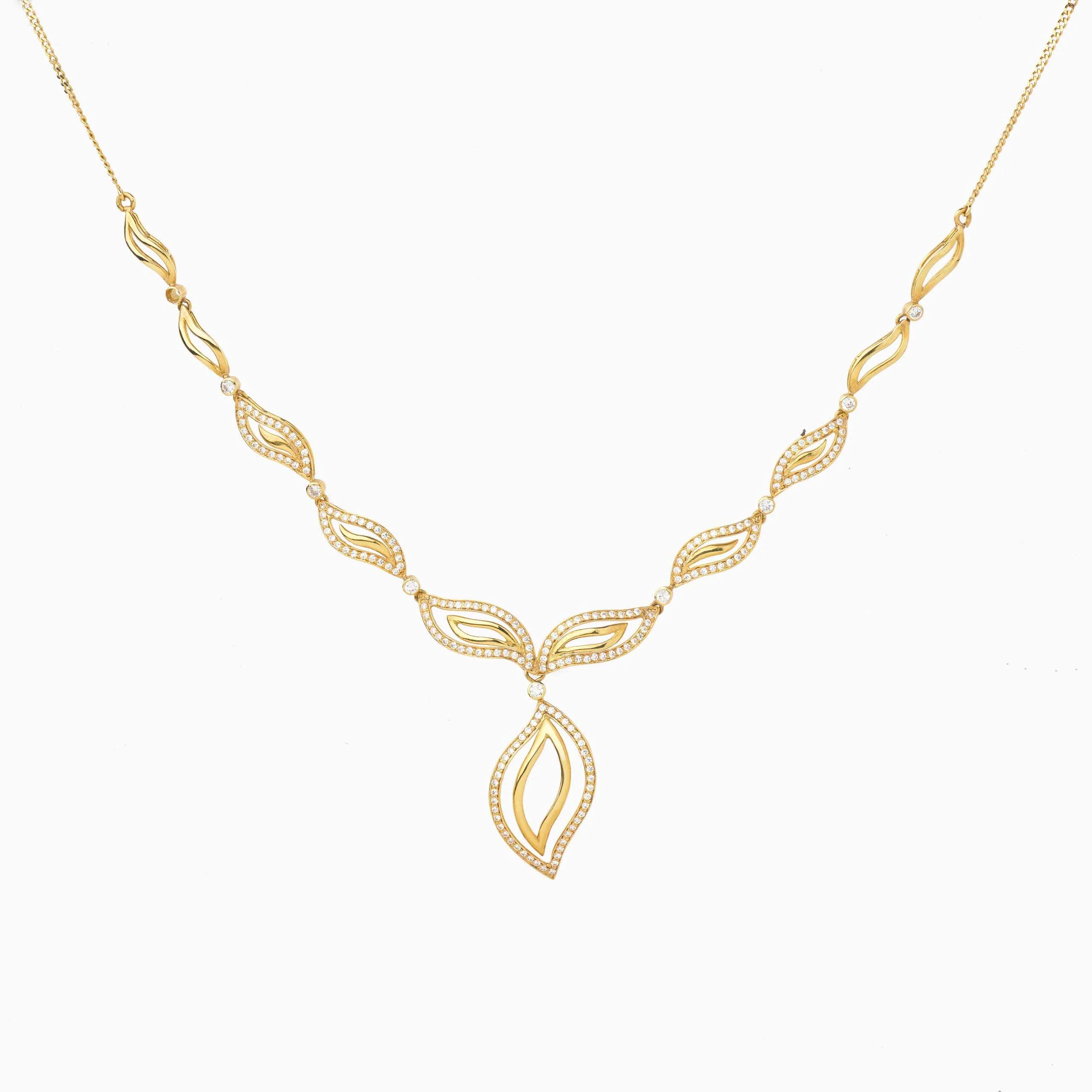 Tiesh Radiant Luxe Necklace with American Diamonds in 22kt Gold