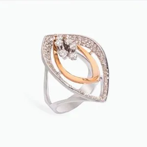 18kt Two Colour Ring With Diamonds